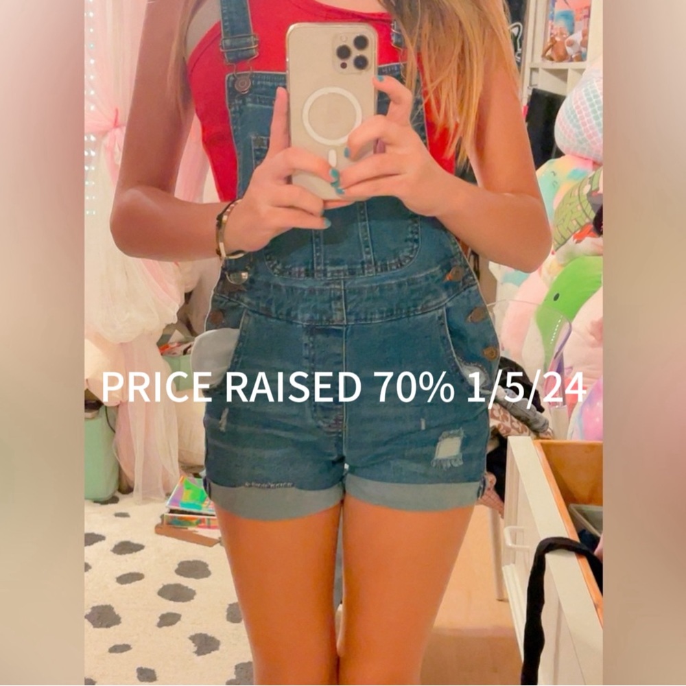 Cute overall shorts